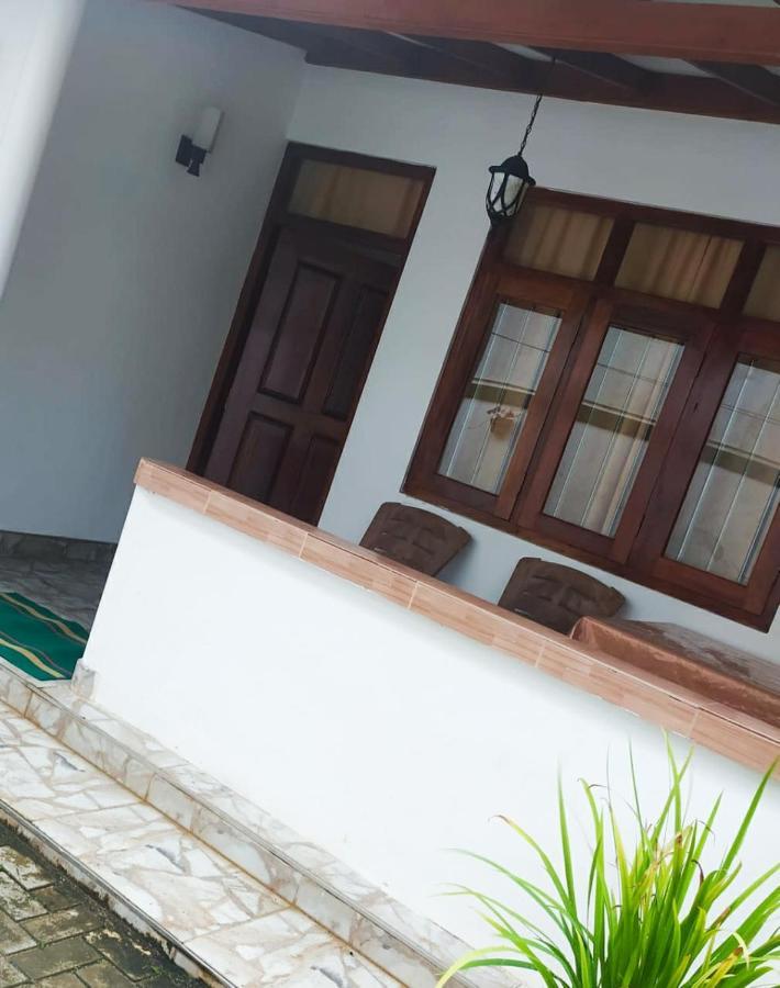 River Side Holiday Inn Weligama Exterior foto