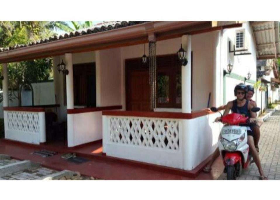 River Side Holiday Inn Weligama Exterior foto
